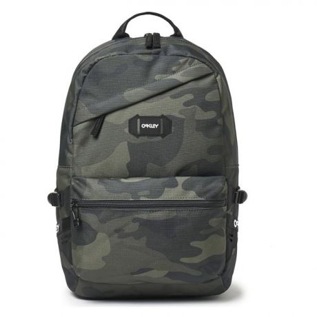 Oakley Street Backpack Photo